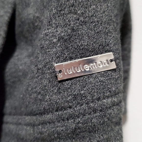 Lululemon Savasana Wrap Jacket- Charcoal Grey, Size 4 - Picture 10 of 12